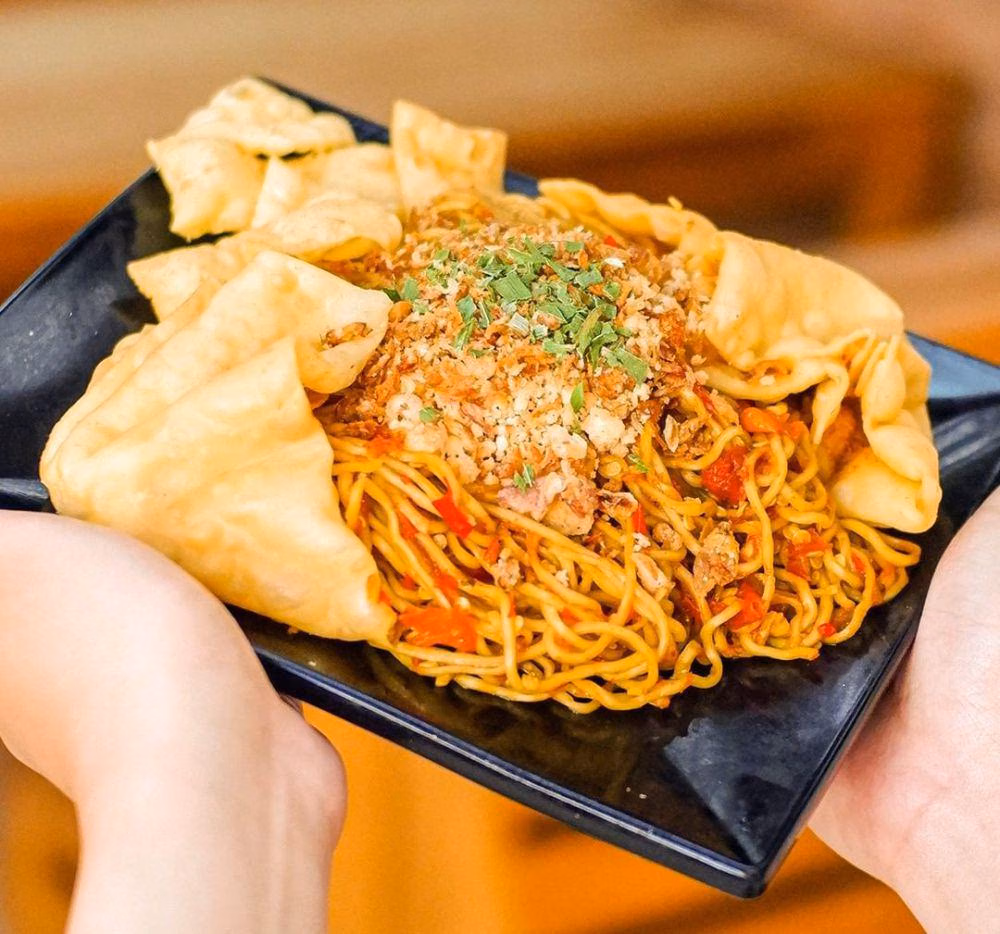 Mie Gacoan: Mie Pedas yang Mengguncang Industri Kuliner