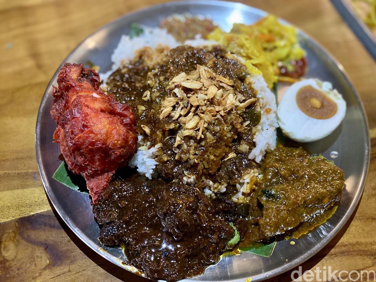 Nasi Kandar: Kelezatan Nasi dengan Lauk yang Berlimpah