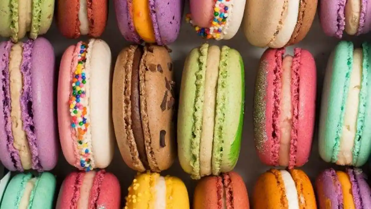 Macaron: Ketika Warna-Warni Manis Mencuri Perhatian